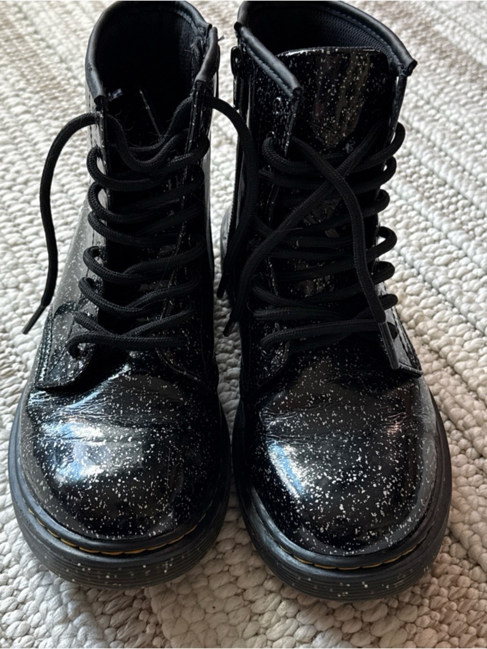 Girl’s Doc Martens Youth Glitter Lace Up Boots 1460 J Black–Cosmic Glitter US 4 - Picture 5 of 10